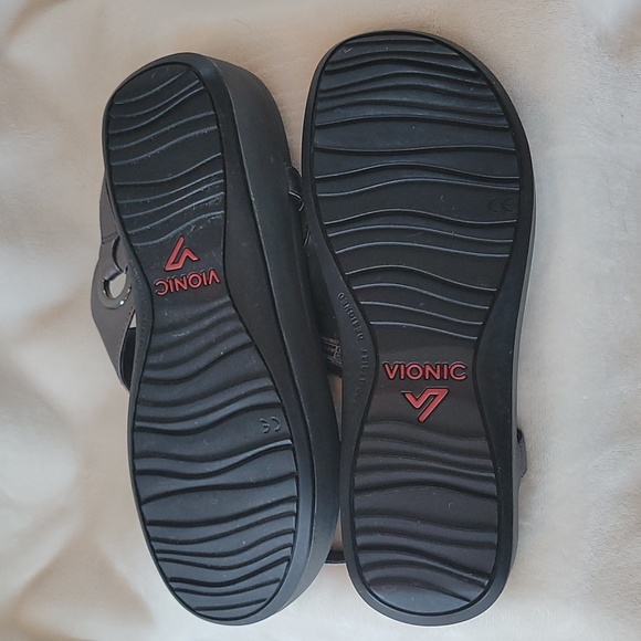 VIONIC pewter grey wedge thong sandals sz. 8 excellent shape!! - Picture 9 of 10